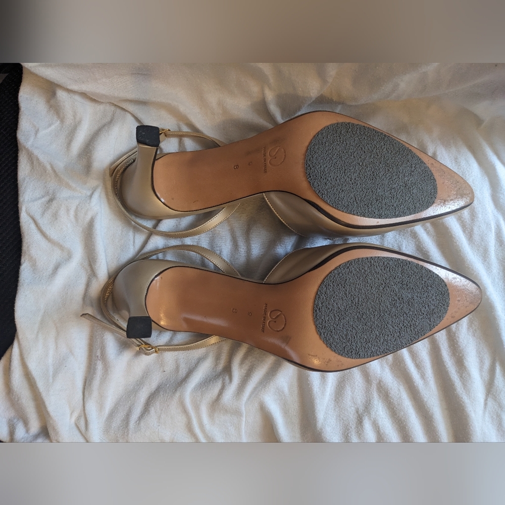 St. John Shoes - Picture 3 of 4